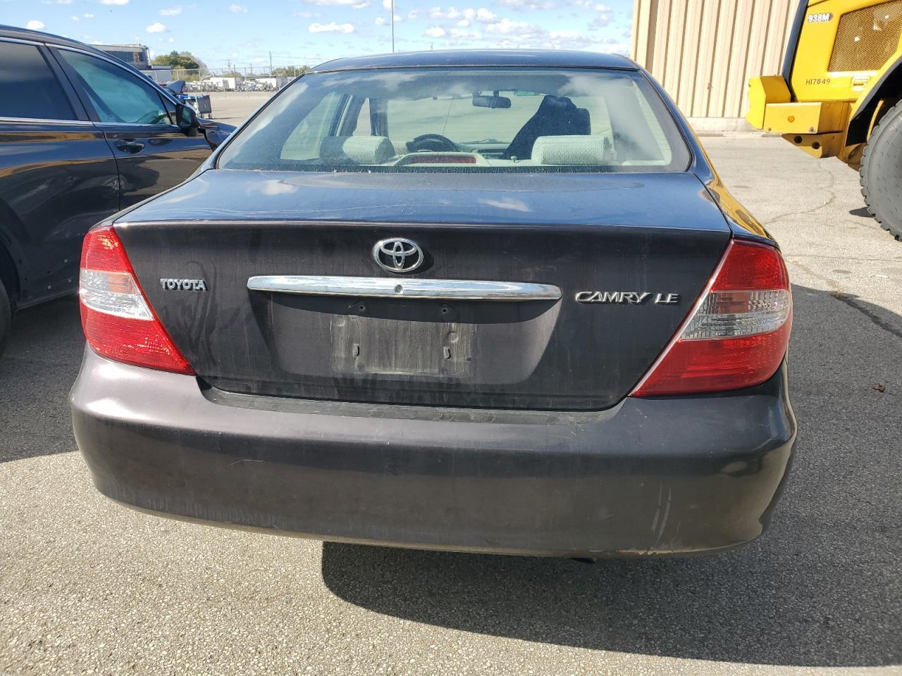2002 TOYOTA CAMRY