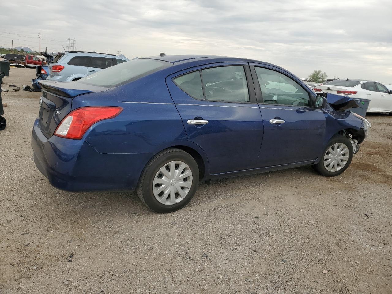 2018 NISSAN VERSA