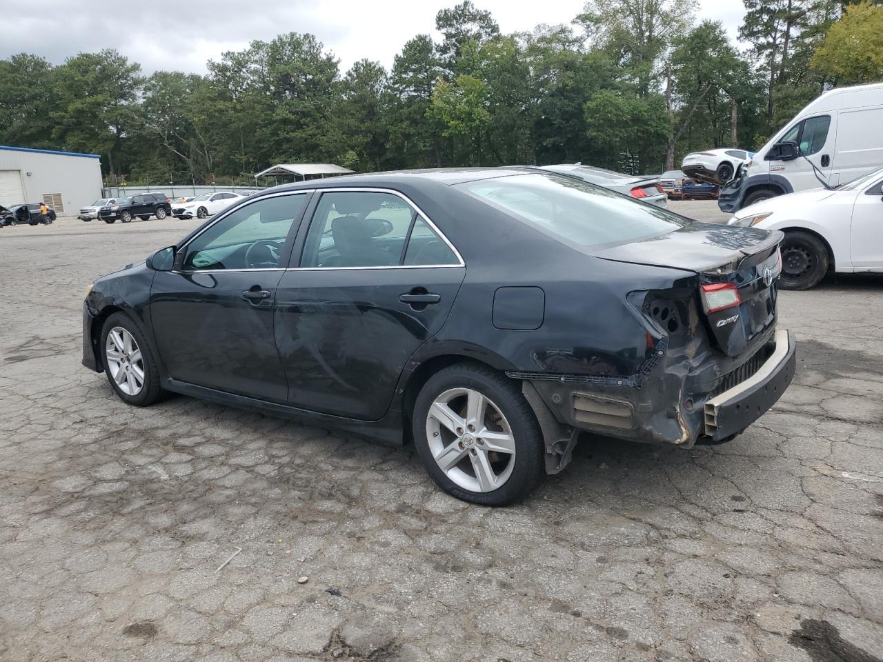 2014 TOYOTA CAMRY