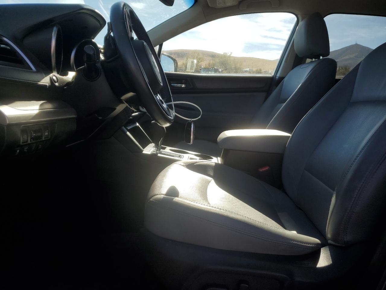 2019 SUBARU Outback
