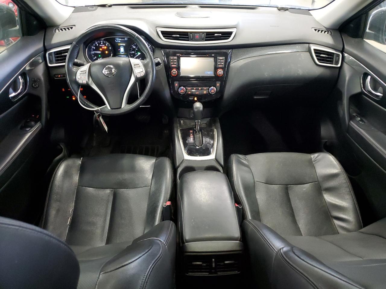 2015 NISSAN ROGUE