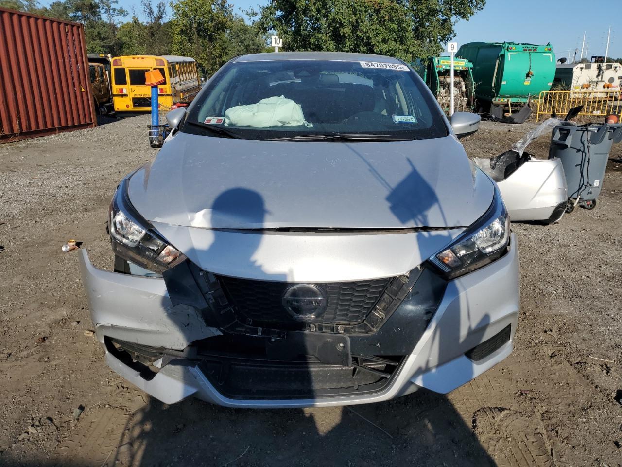 2020 NISSAN VERSA
