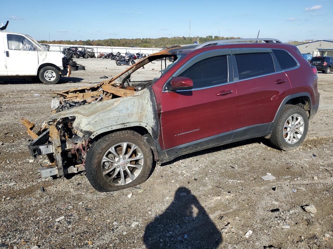 2019 JEEP CHEROKEE