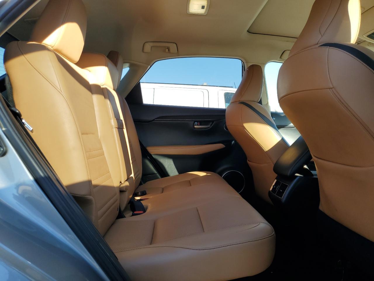 2015 LEXUS NX 200T