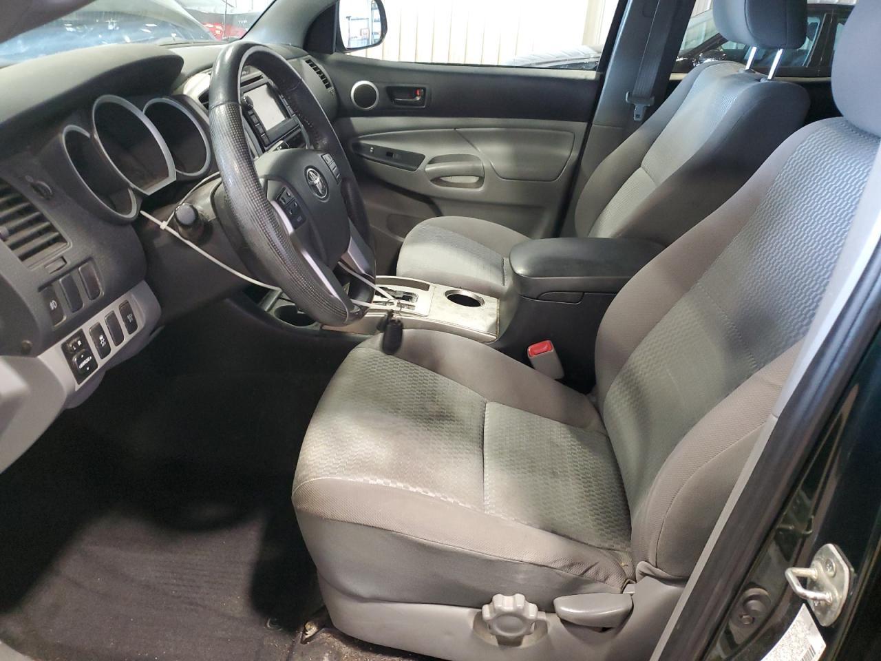 2013 TOYOTA TACOMA