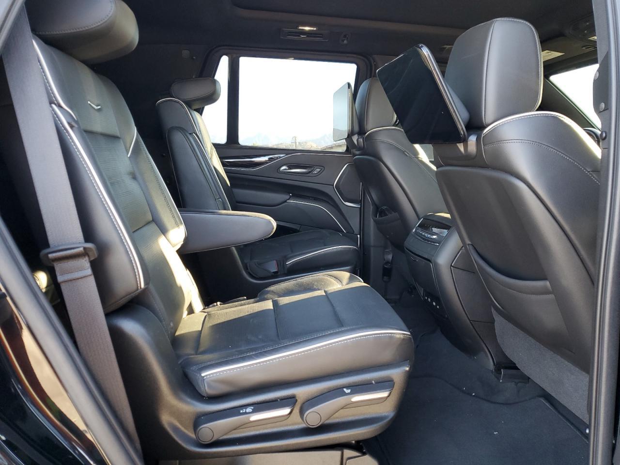 2021 CADILLAC ESCALADE
