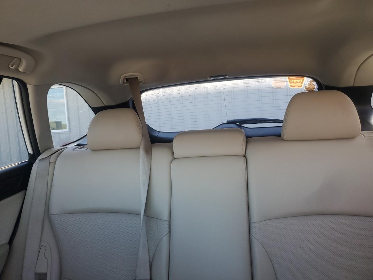2015 SUBARU Outback