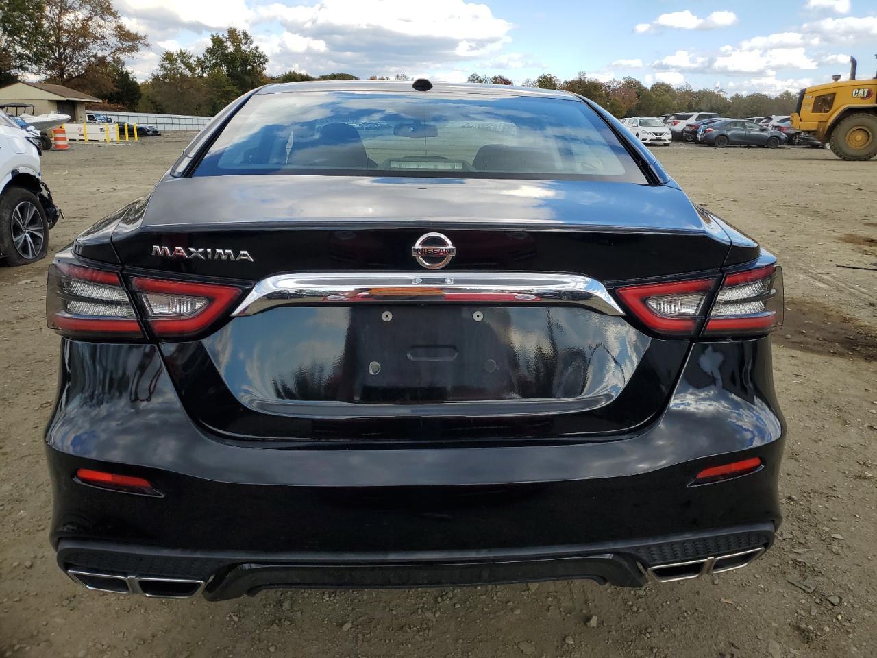 2019 NISSAN Maxima