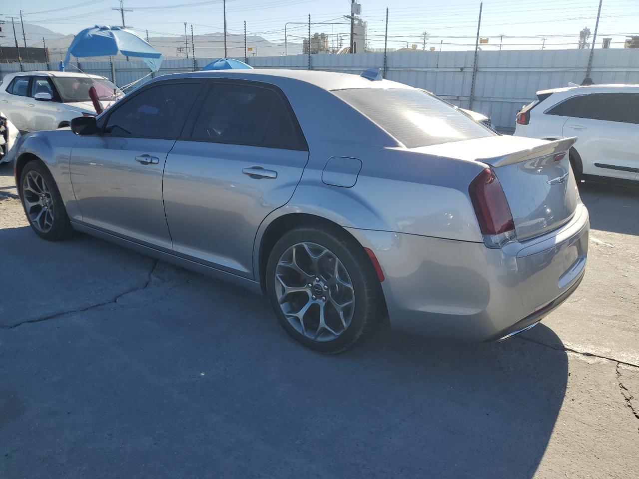 2016 CHRYSLER 300