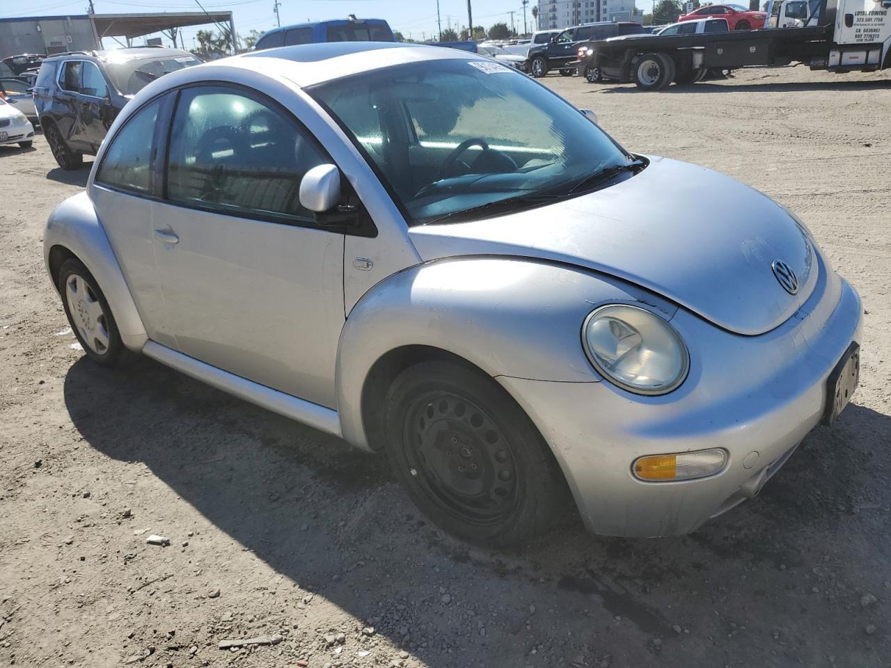 2000 VOLKSWAGEN Beetle