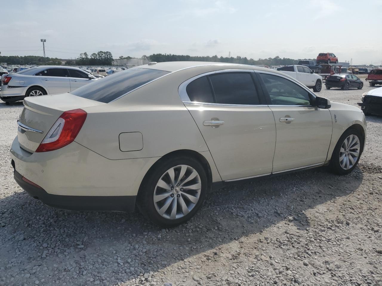 2015 LINCOLN MKS