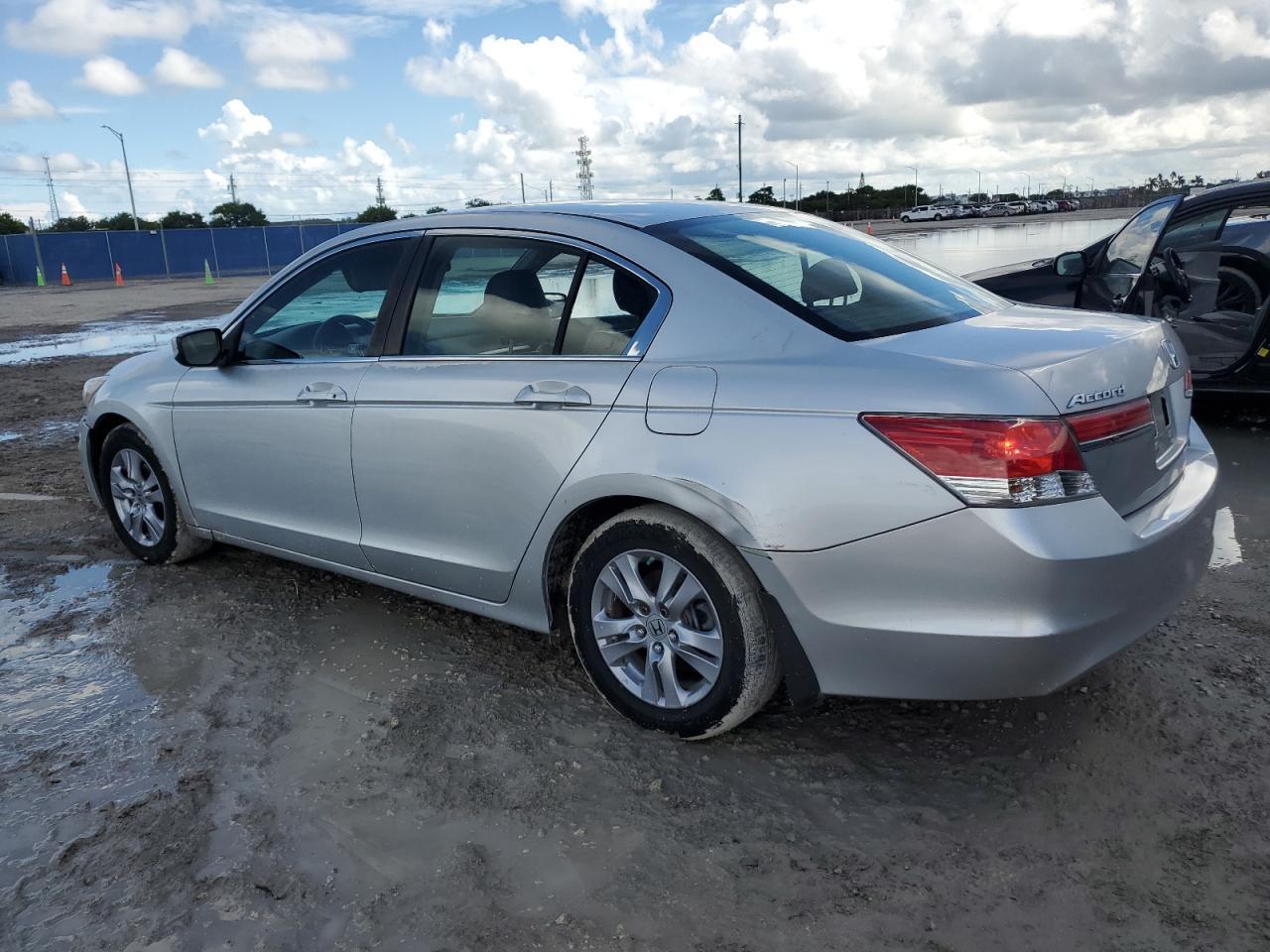 2012 HONDA ACCORD