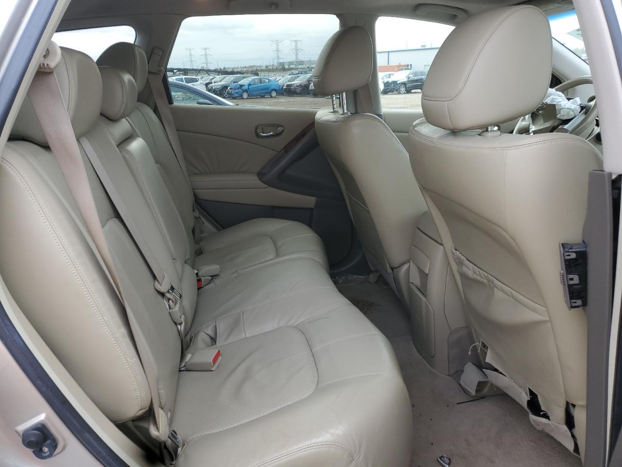 2010 NISSAN MURANO