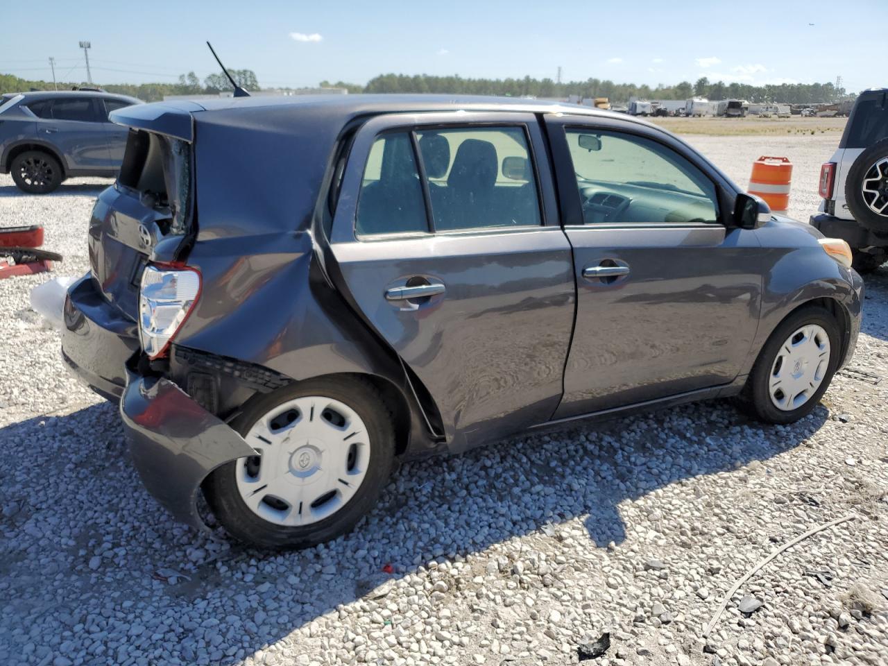 2014 TOYOTA SCION