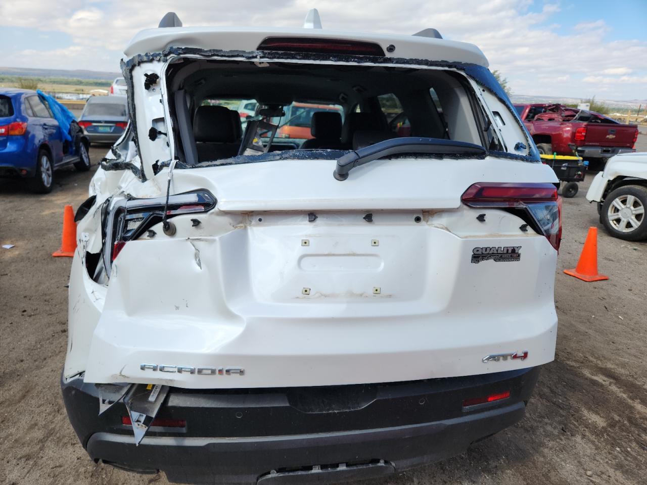 2023 GMC ACADIA