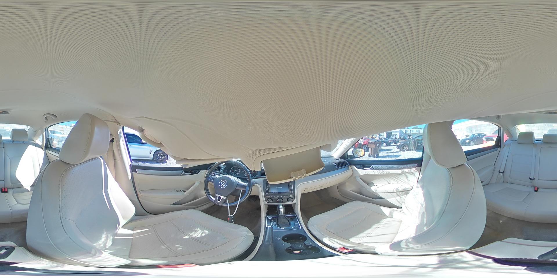 2015 VOLKSWAGEN Passat