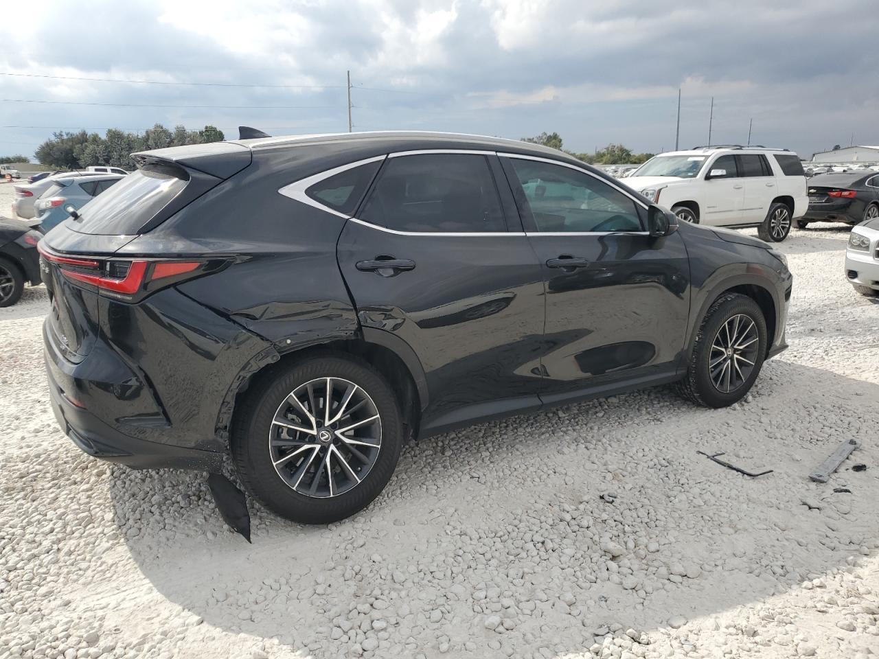2022 LEXUS Nx