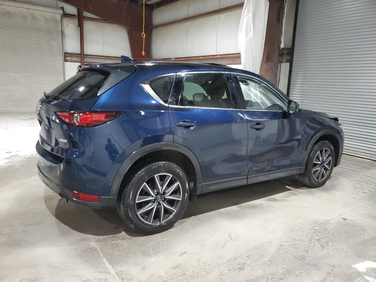 2017 MAZDA CX-5