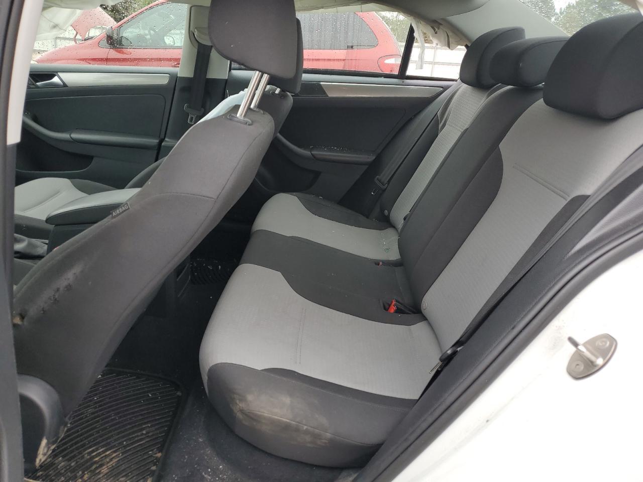 2018 VOLKSWAGEN JETTA