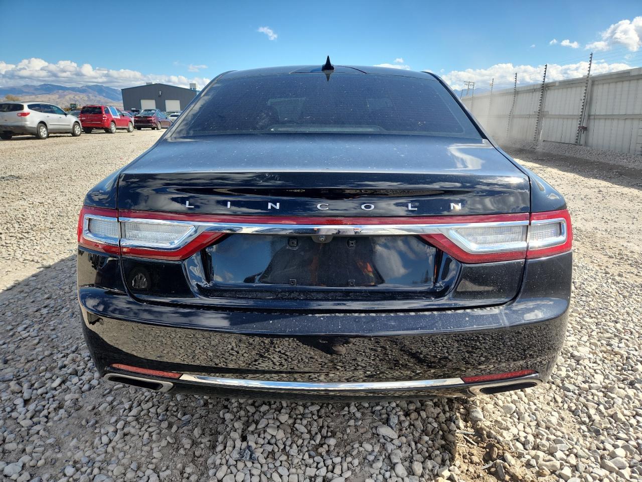 2018 LINCOLN Continental