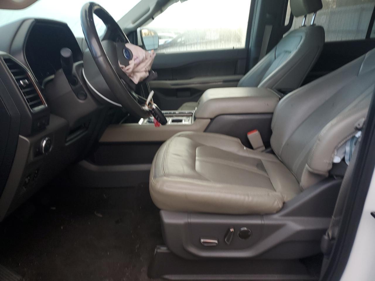2020 FORD Expedition