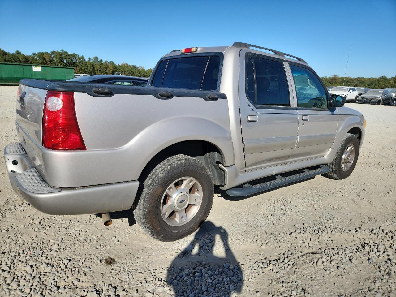 2004 FORD Explorer Sport Trac