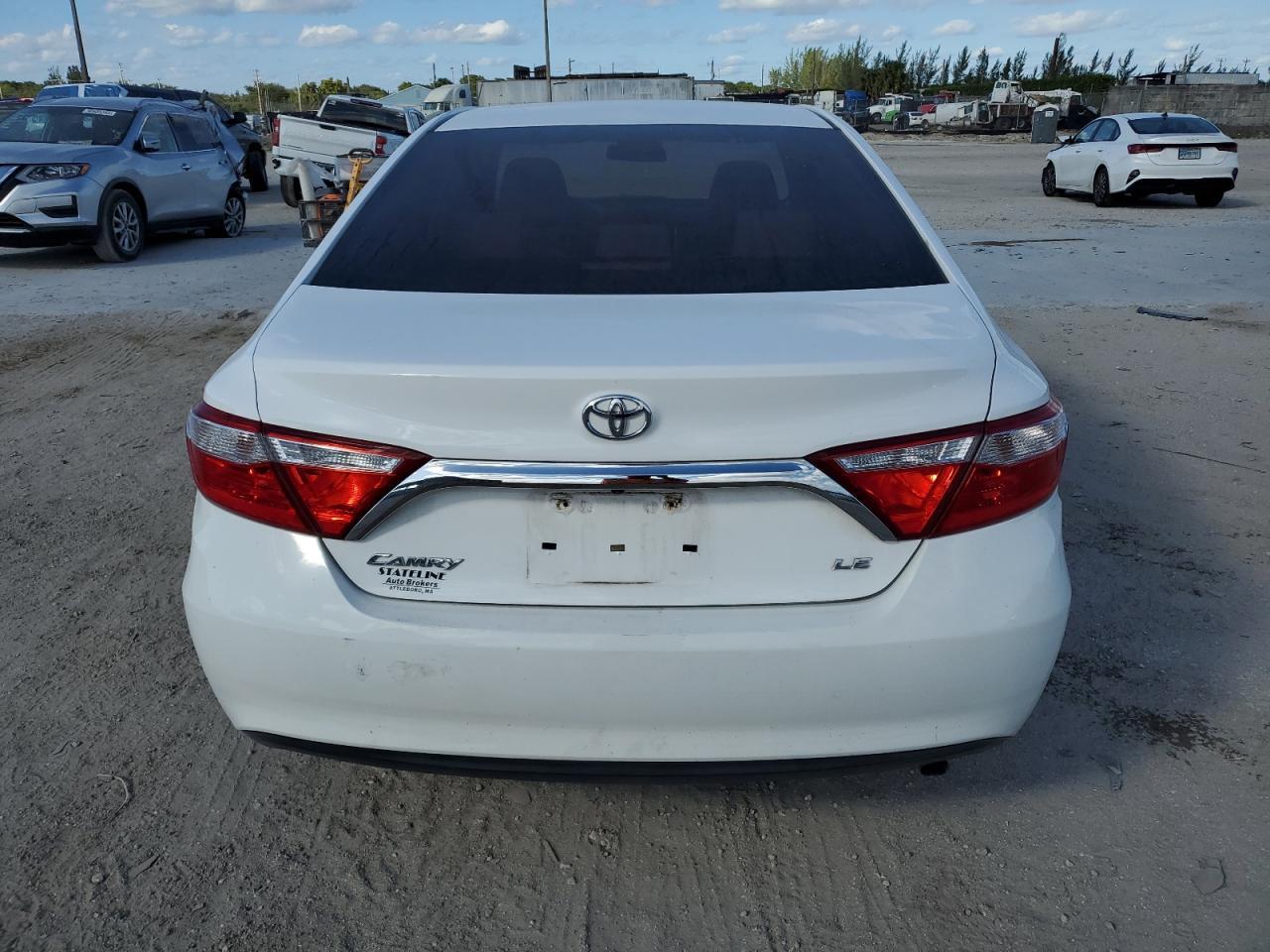 2017 TOYOTA CAMRY