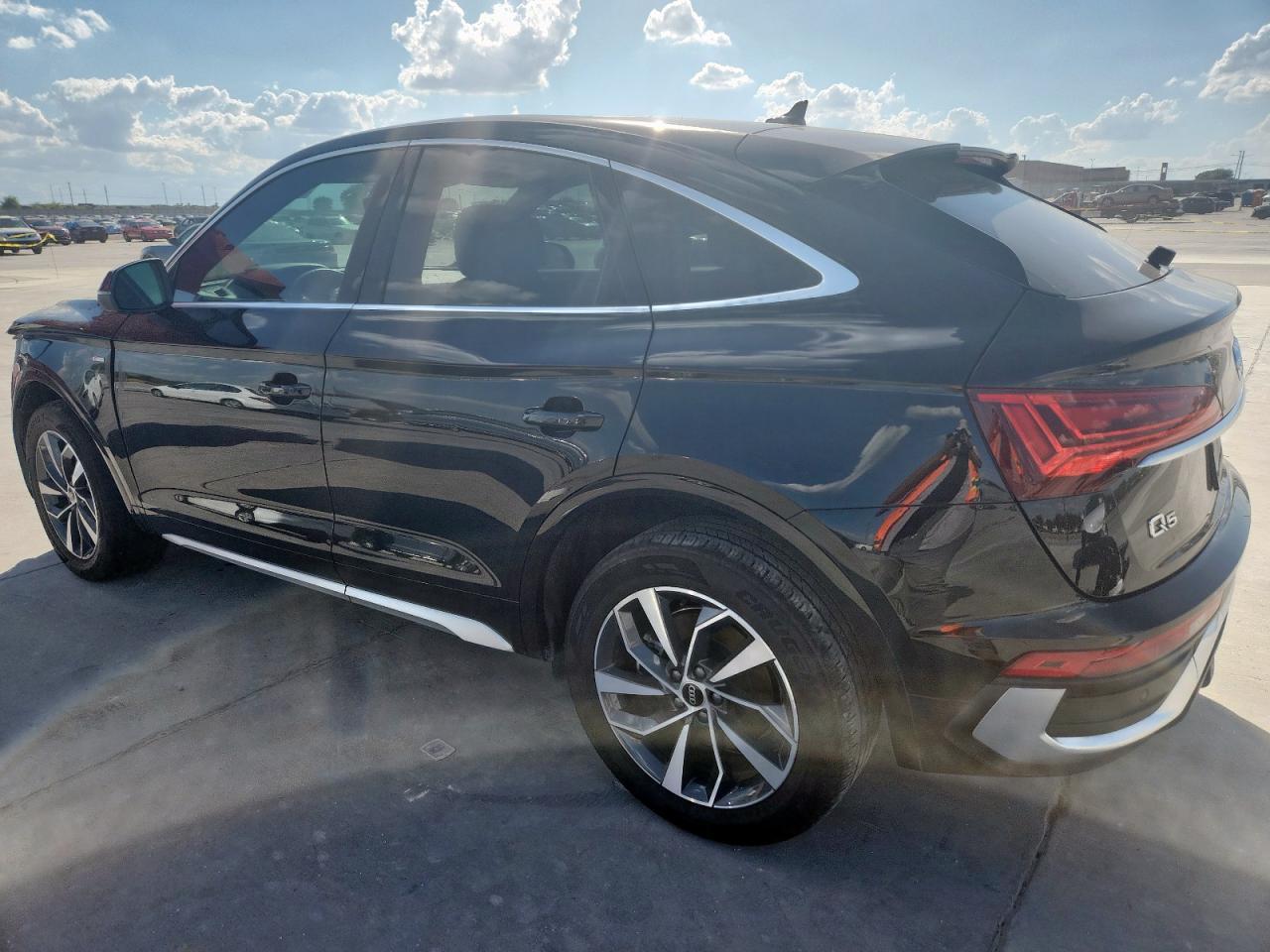 2022 AUDI Q5
