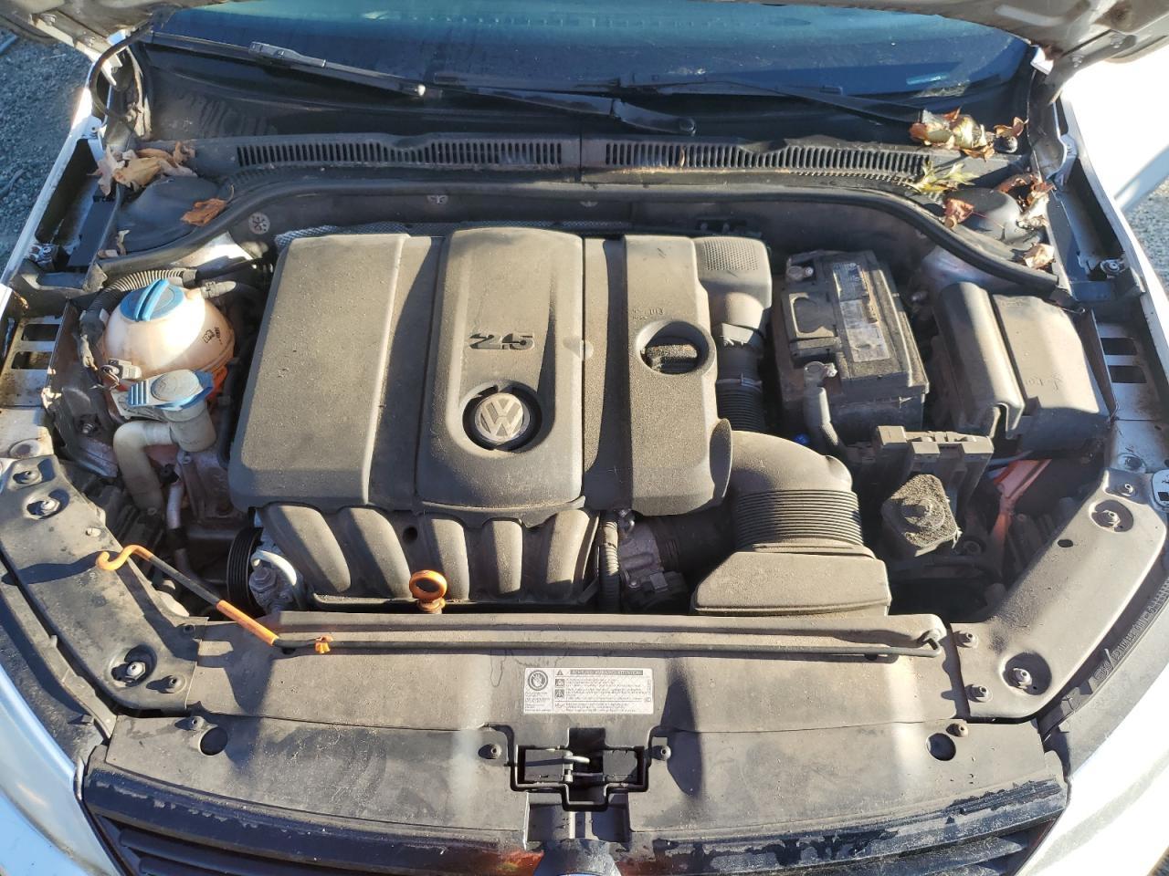 2012 VOLKSWAGEN JETTA