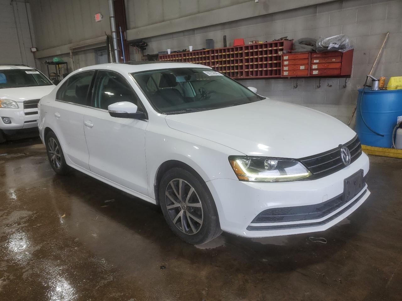 2017 VOLKSWAGEN JETTA