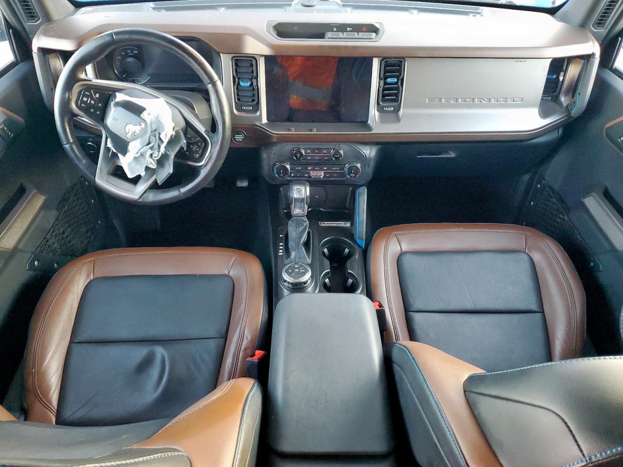 2022 FORD Bronco