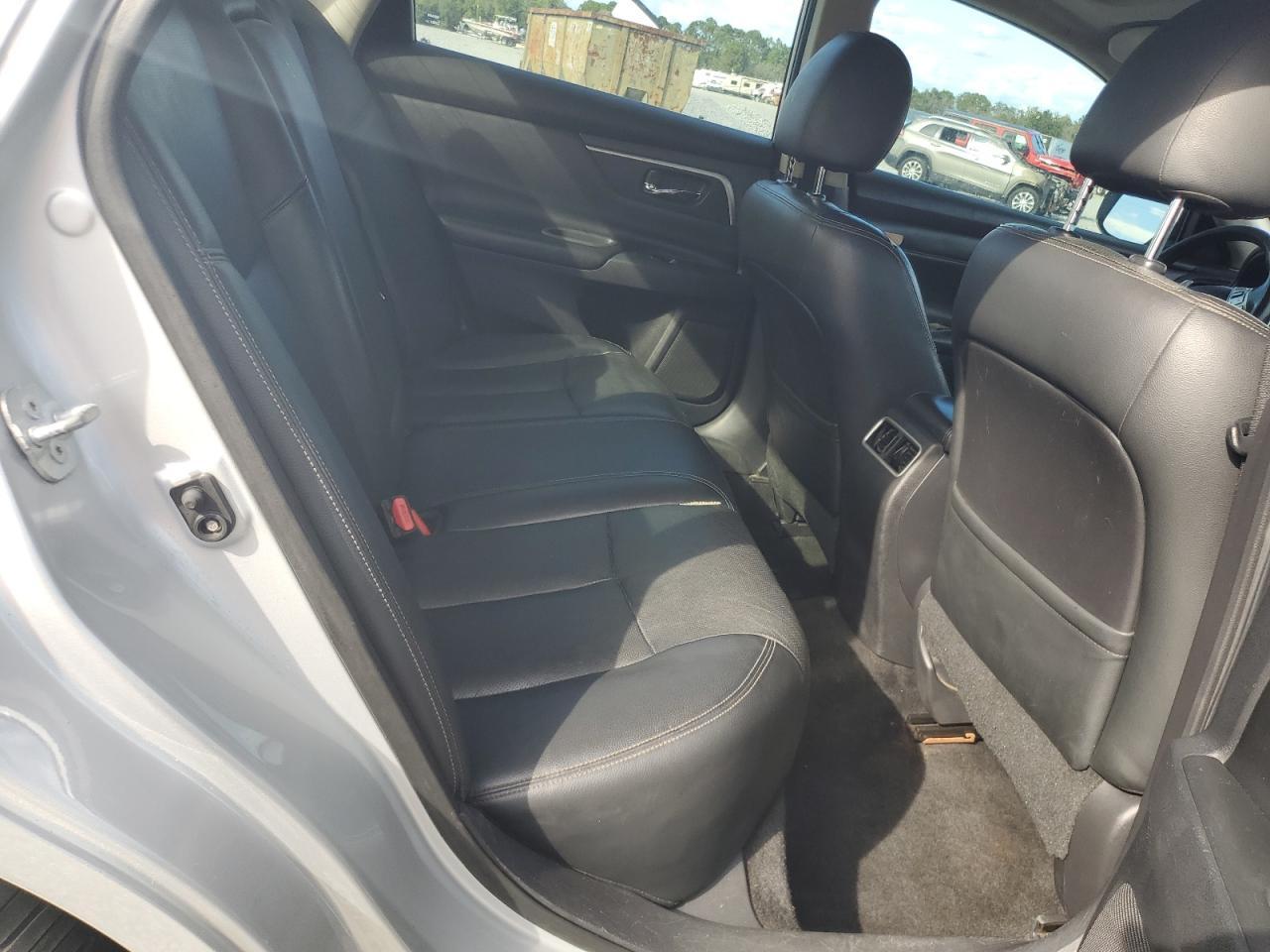 2016 NISSAN ALTIMA