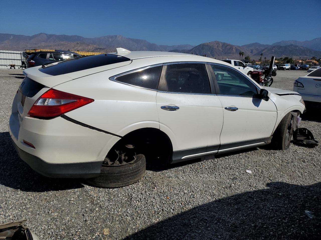 2015 HONDA Crosstour