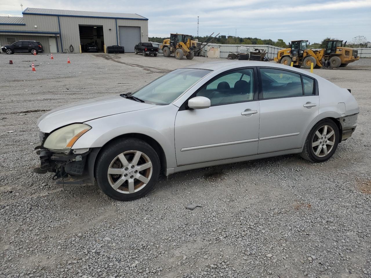 2004 NISSAN Maxima