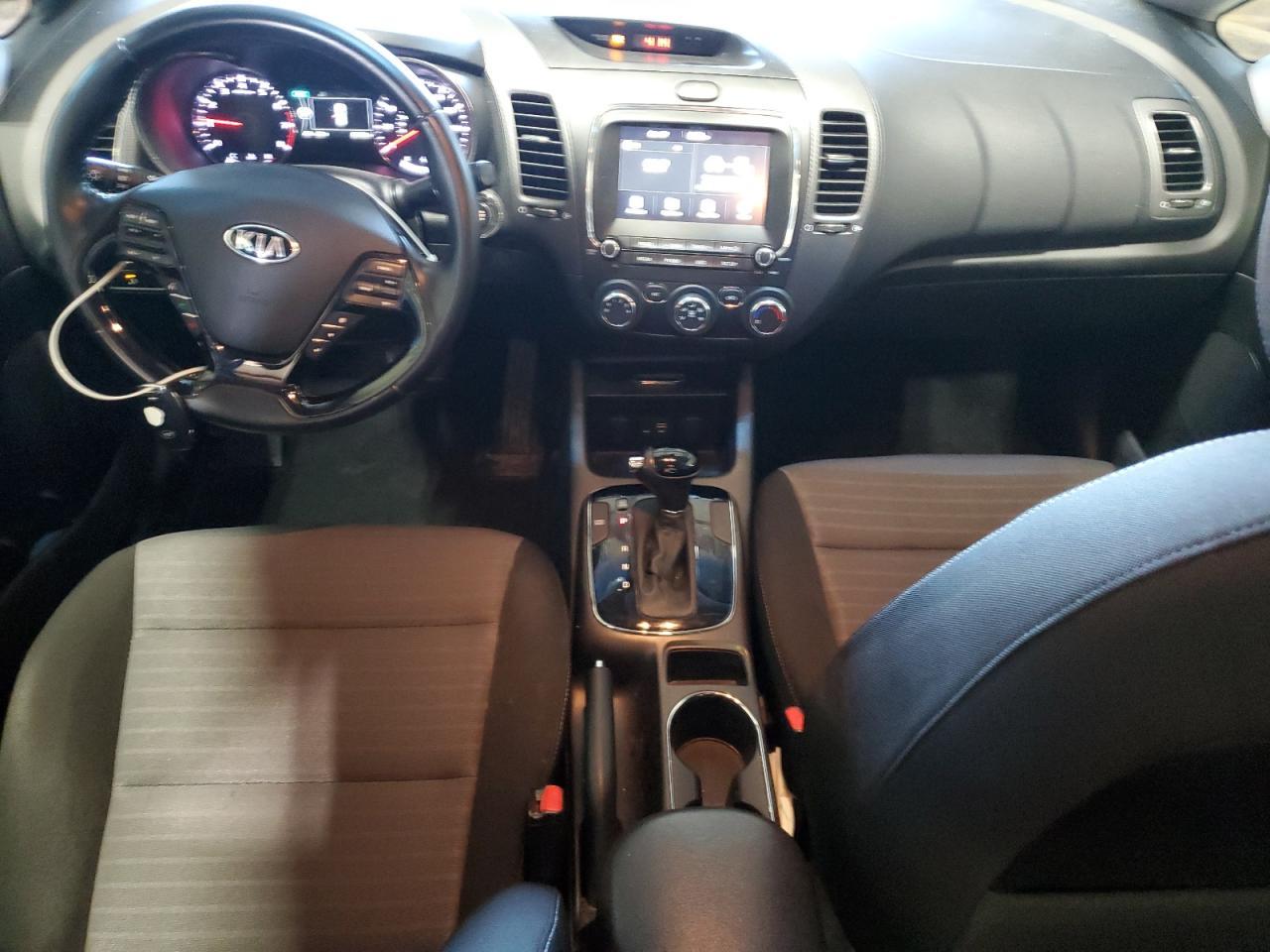 2017 KIA FORTE