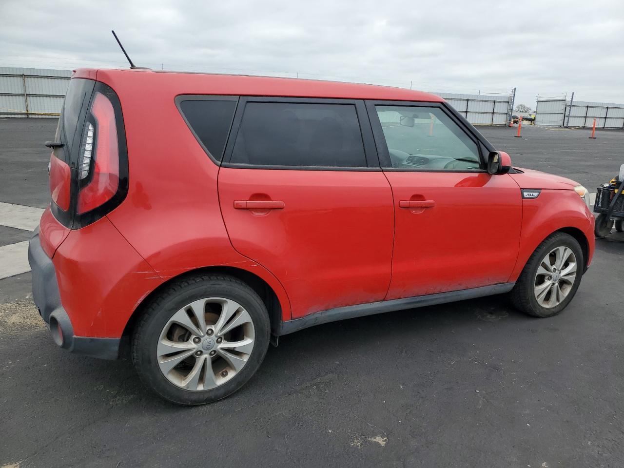 2015 KIA SOUL