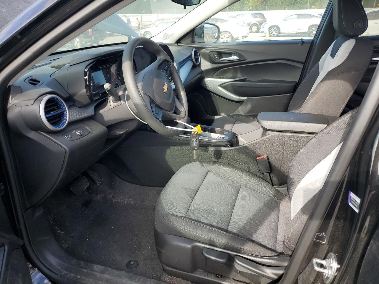 2025 CHEVROLET TRAX