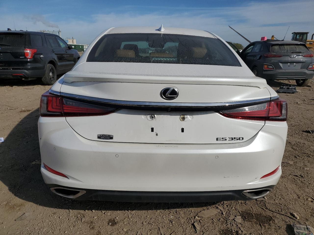 2023 LEXUS Es