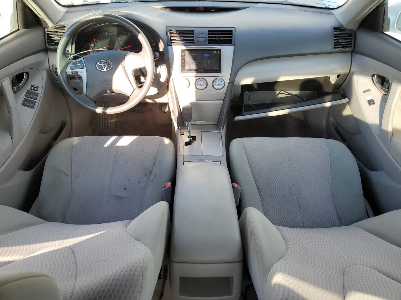 2011 TOYOTA CAMRY