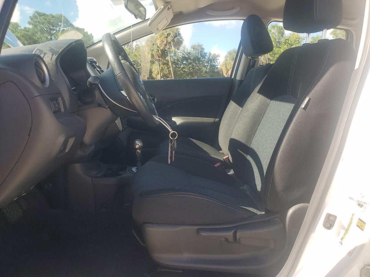 2016 NISSAN Versa Note