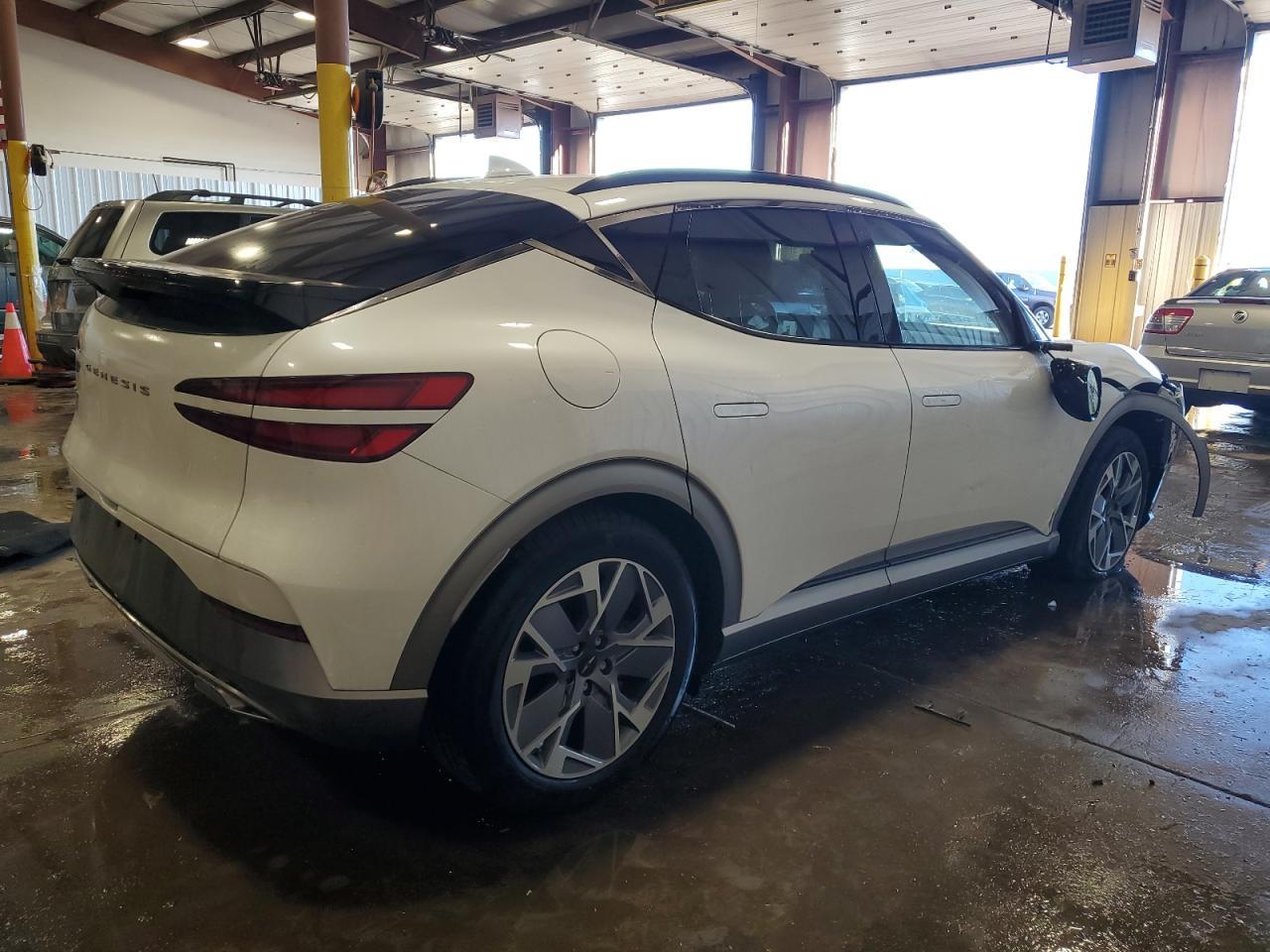 2024 GENESIS GV60