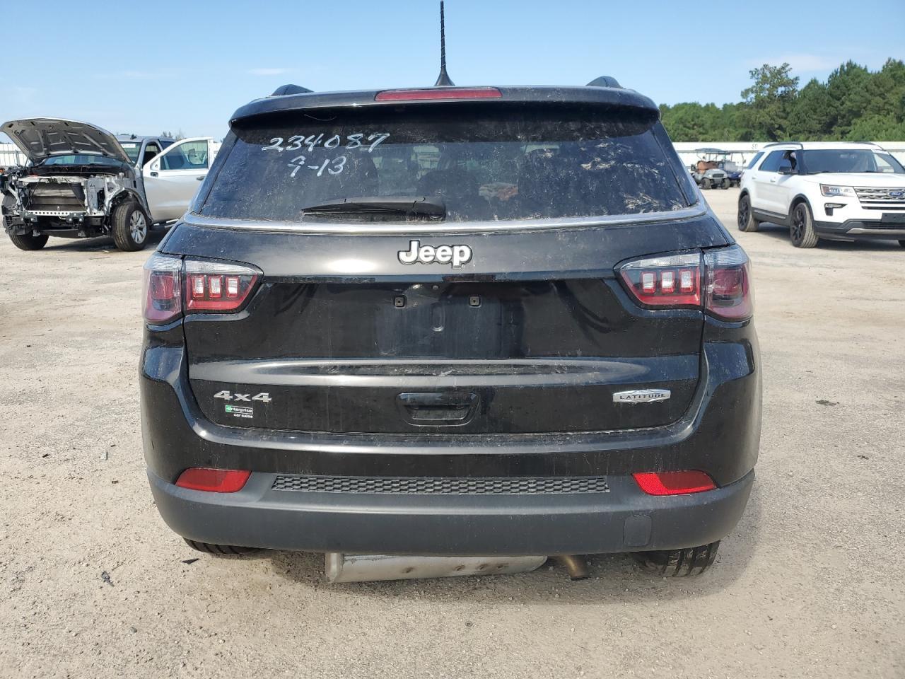 2022 JEEP Compass