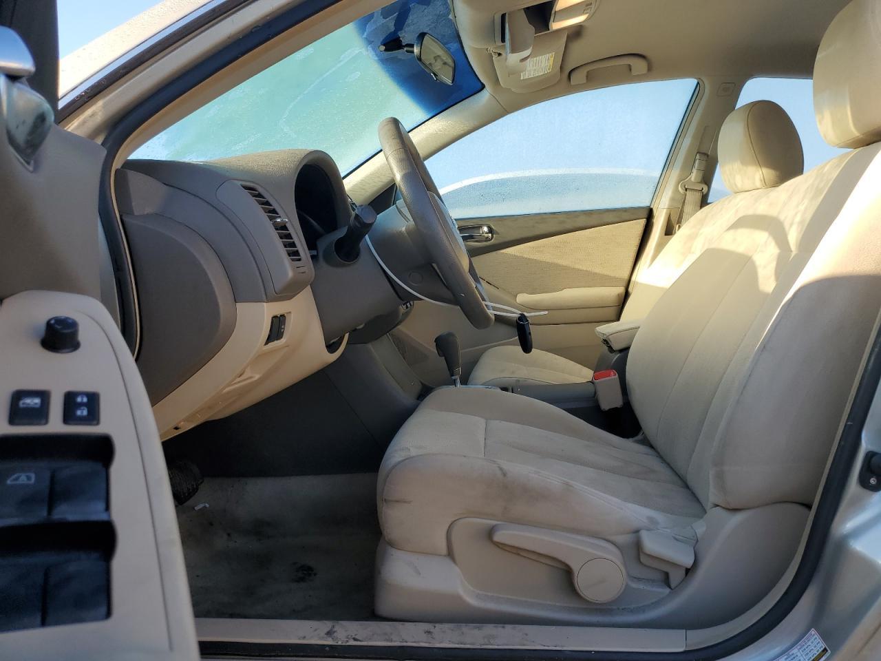 2010 NISSAN ALTIMA