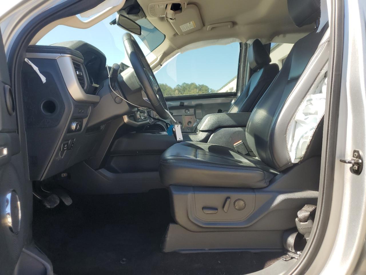 2022 FORD Expedition