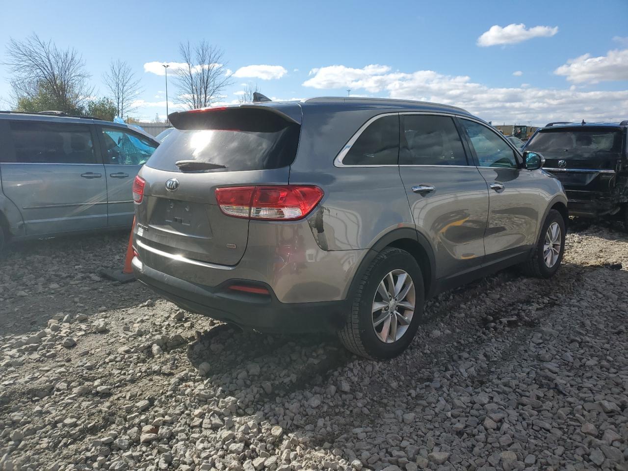 2017 KIA SORENTO