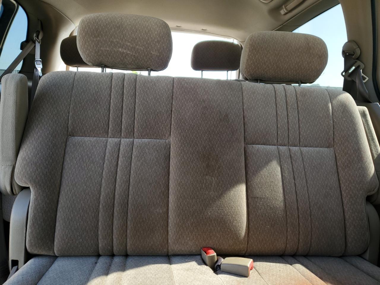 2002 TOYOTA SIENNA