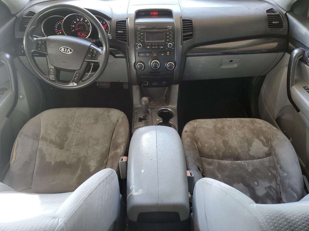 2011 KIA SORENTO