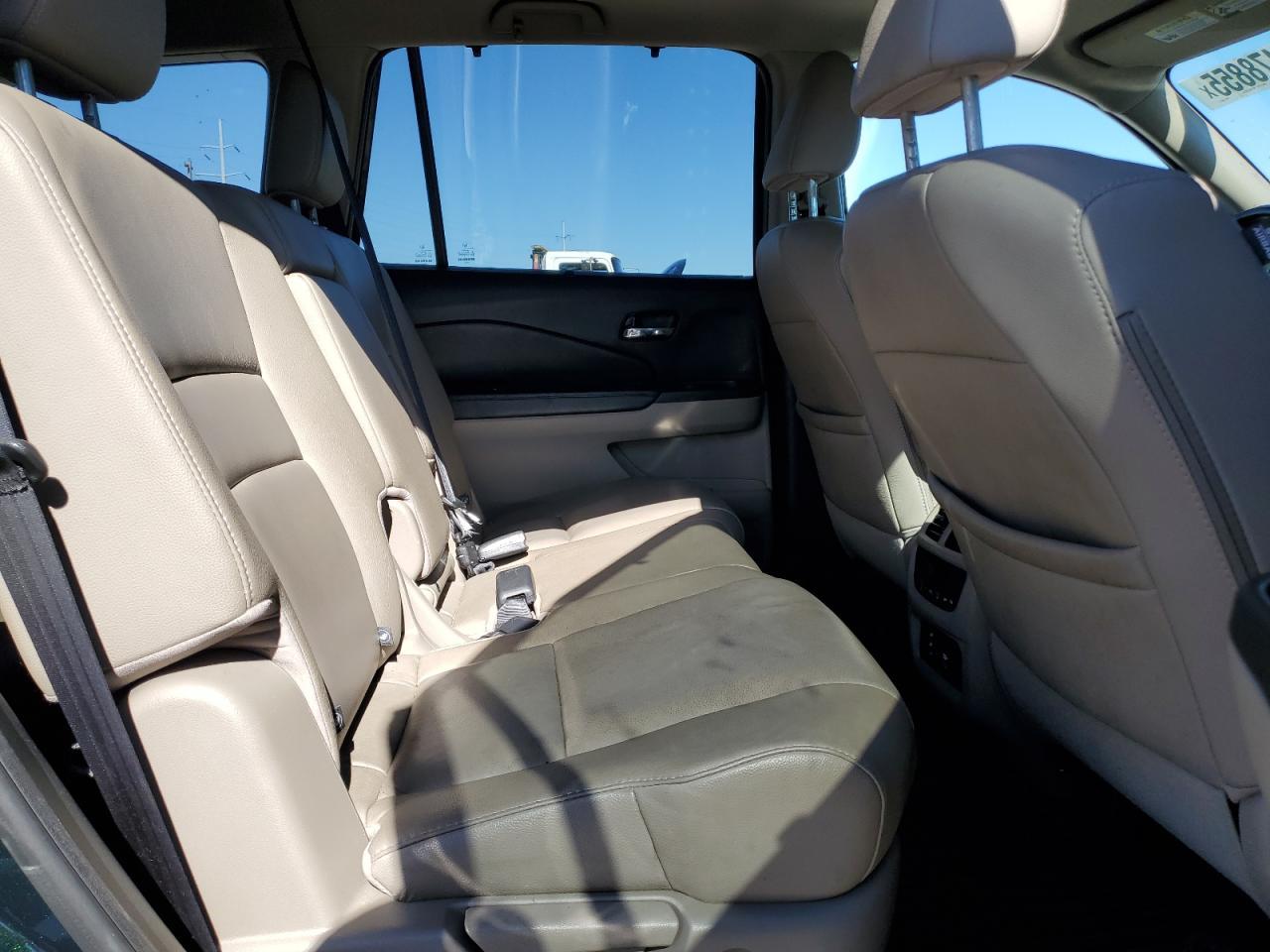 2016 HONDA PILOT