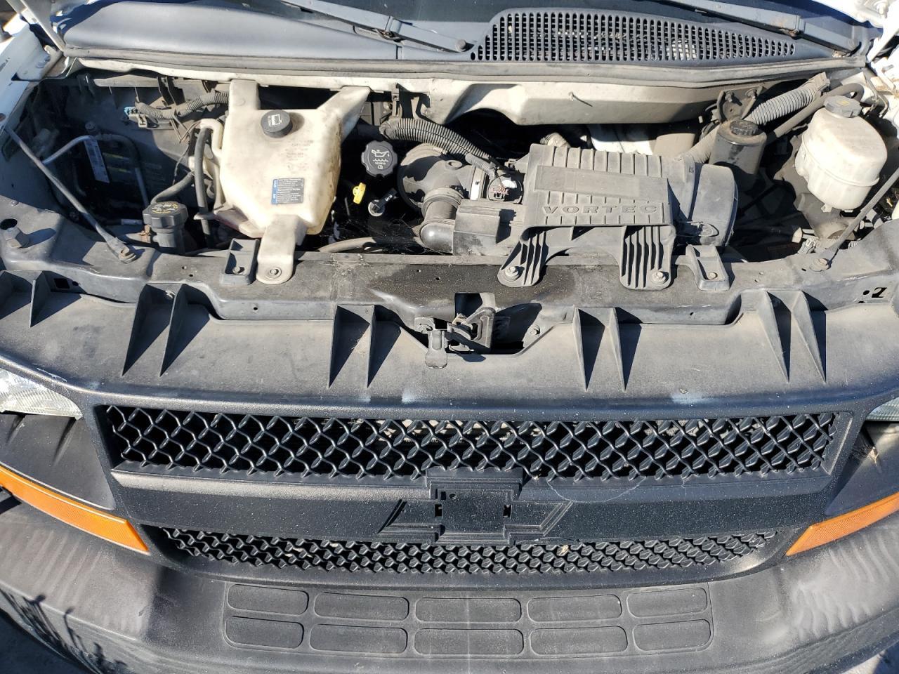 2010 CHEVROLET Express 3500