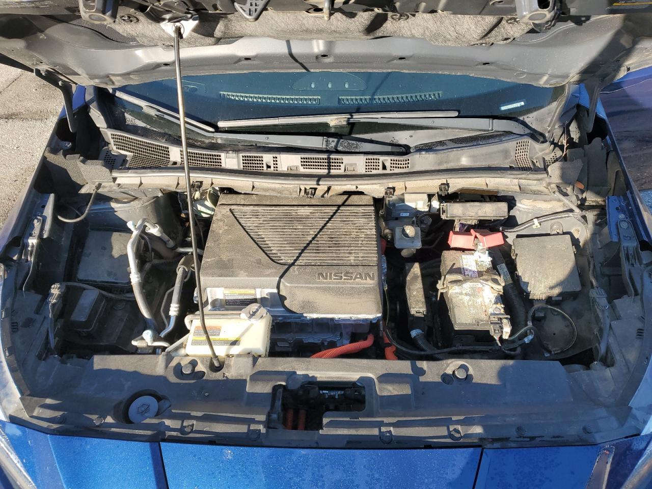 2019 NISSAN LEAF